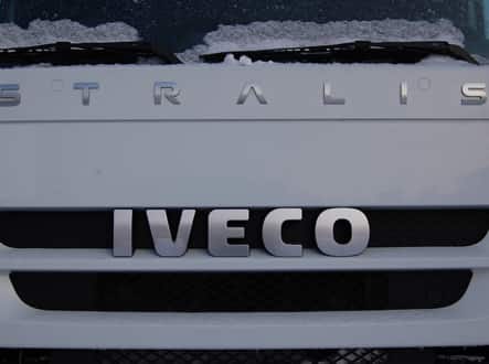 Заклинило левую дверь iveco daily как открыть